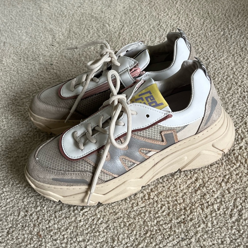 Red Rag Chunky Sneaker - Picture 2 of 4